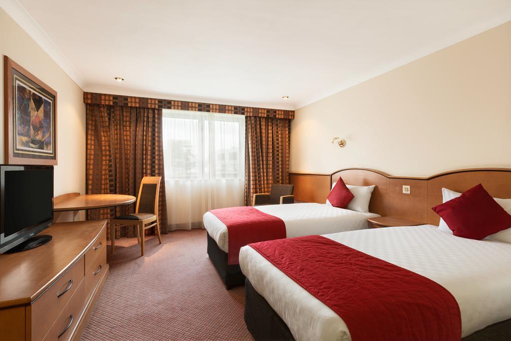 האטפילד Ramada Hatfield מראה חיצוני תמונה