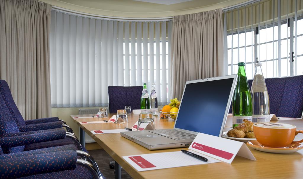 האטפילד Ramada Hatfield מראה חיצוני תמונה